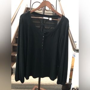Chico’s size 2 black long sleeve travelers too.